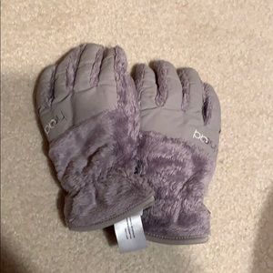 Winter gloves